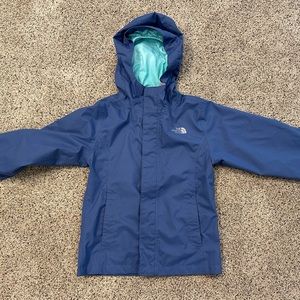 North Face Rain Coat (Windbreaker), girls Small (7-8). Excellent Condition.